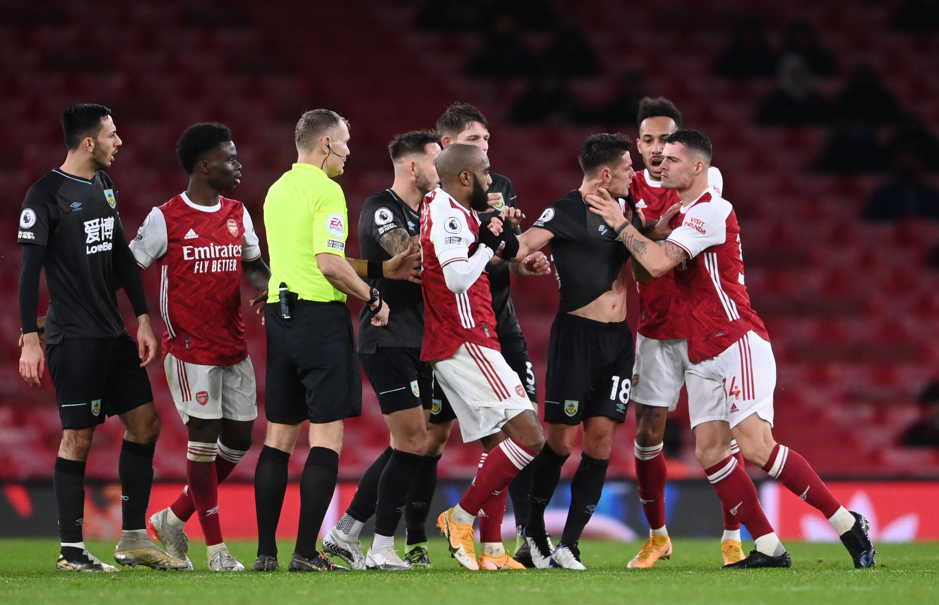 他以传球视 他以传球视